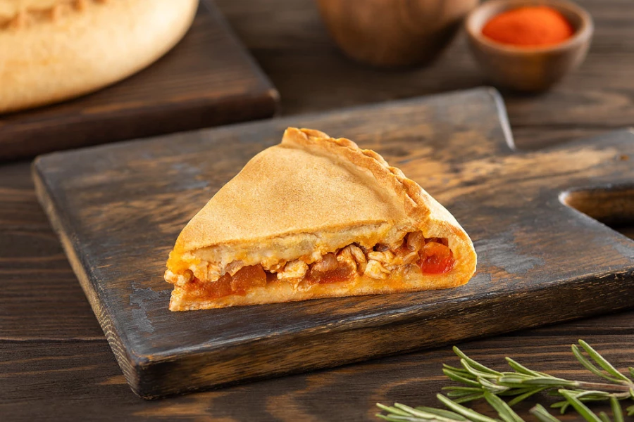 ПИРОГ С КУРИЦЕЙ И КОПЧЕНОЙ ПАПРИКОЙ