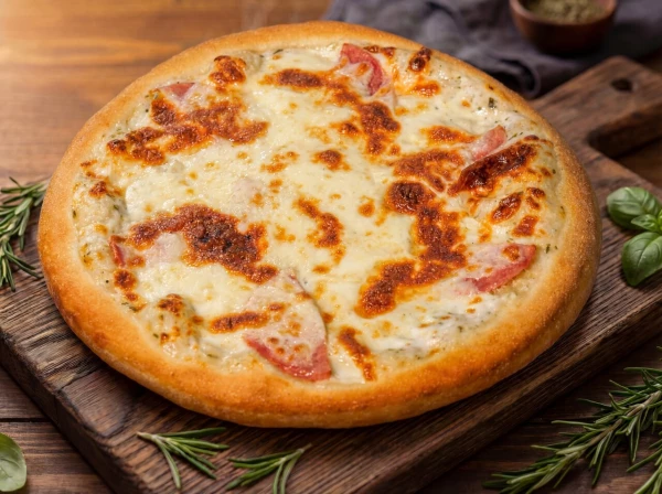 ПИЦЦА С ВЕТЧИНОЙ И СЫРОМ