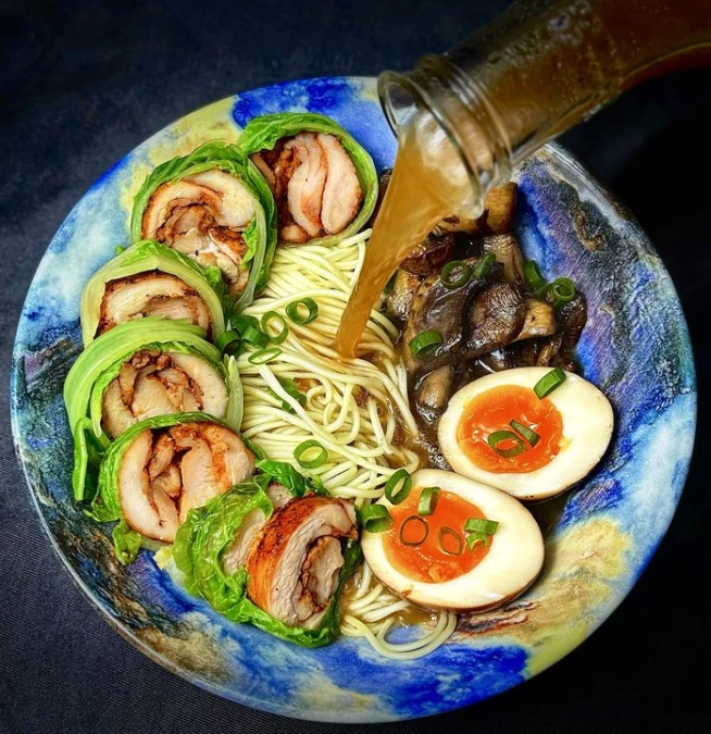 Рамен с курицей на гриле