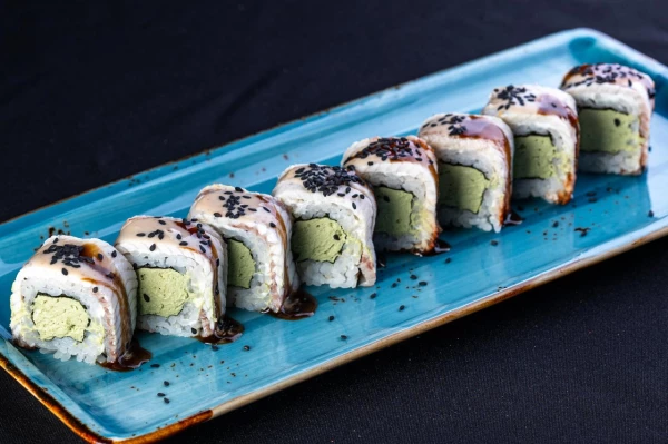 Филадельфия с угрем, крем мусс матча