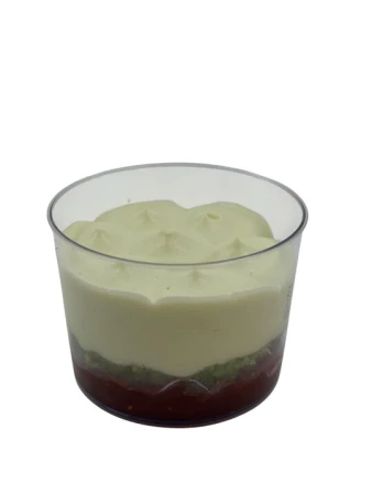 Десерт Малина Фисташка