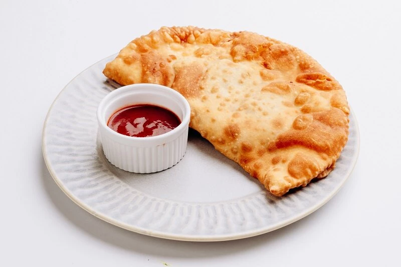 Чебурек с сыром