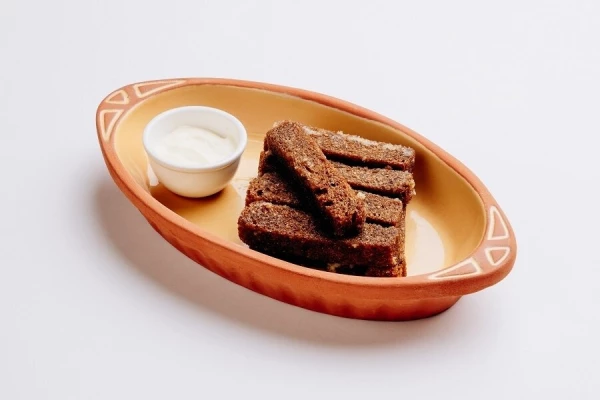 Гренки с чесночным айоли