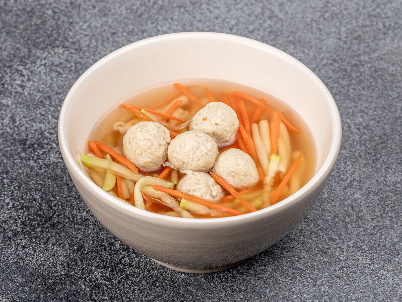 Супчик куриный с фрикадельками