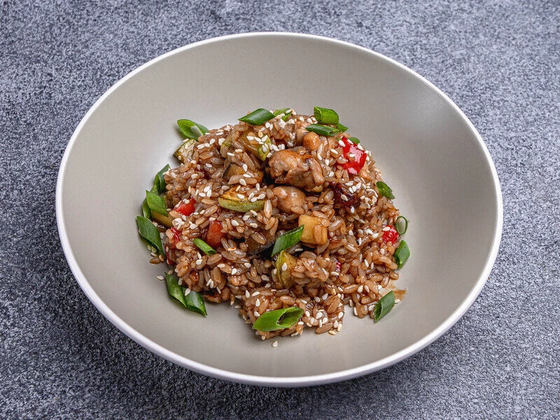 Рис с цыпленком  и соусом Терияки