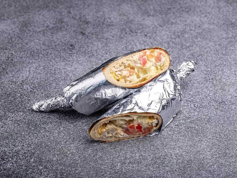 Хэнд ролл с цыпленком и сыром