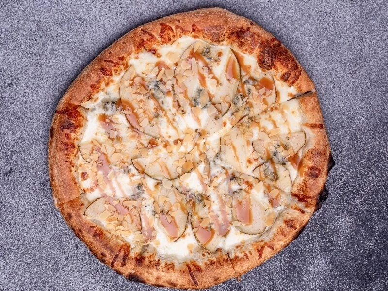 С грушей и горгонзолой