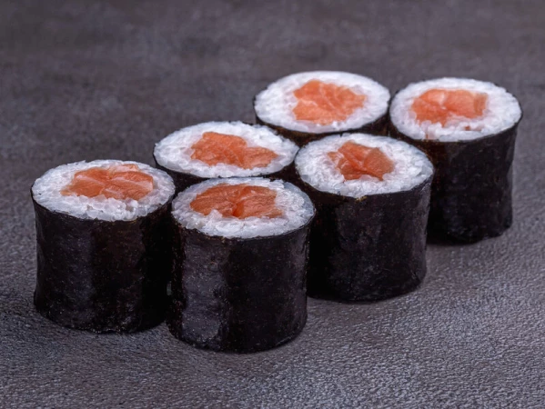 Миниролл с лососем (6 шт)