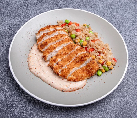 Хрустящая курочка рисом и овощами