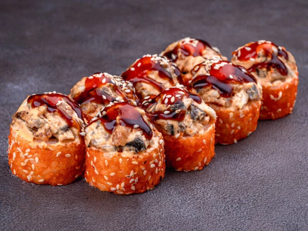 Ролл с острым угрем и крабом (8 шт)