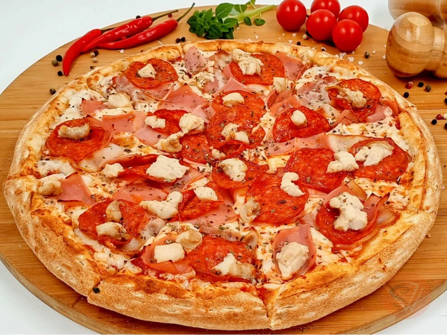 Четыре мяса 30см