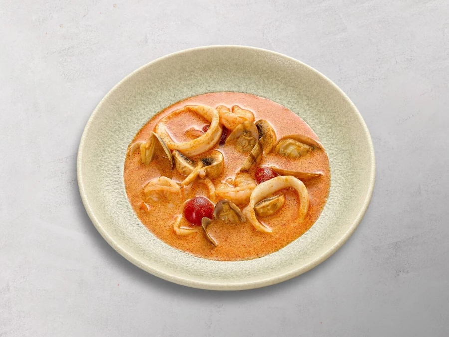 Том ям с морепродуктами 