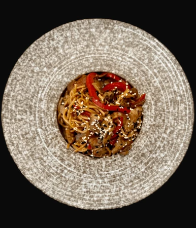 Лапша со свининой в кисло сладком соусе 