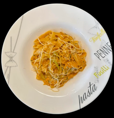 Фетучини С лососем 