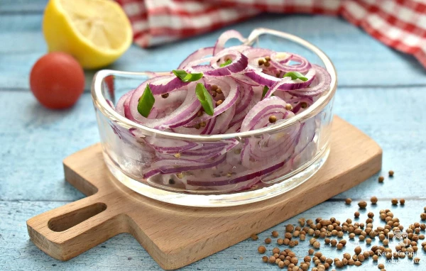 Маринованный лук
