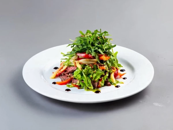 Теплый салат 