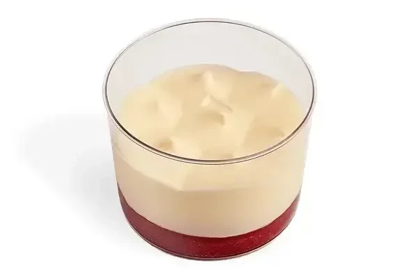 Десерт Клубника со сливками