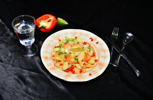 Салат с морепродуктами
