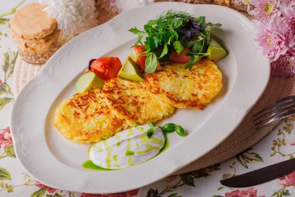 Драники с грибным соусом