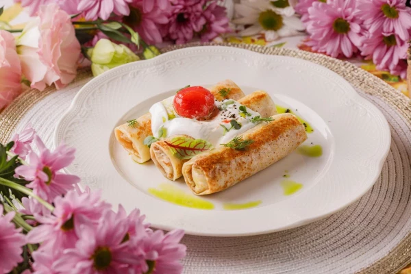 Блины с цыпленком и сметаной 