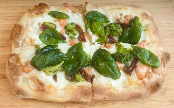 Пицца Лосось с брокколи