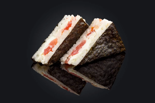 Онигири с курицей