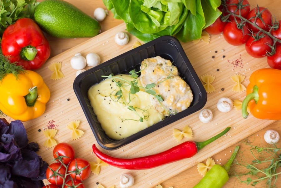 Куриные котлеты на пару  с картофельным пюре
