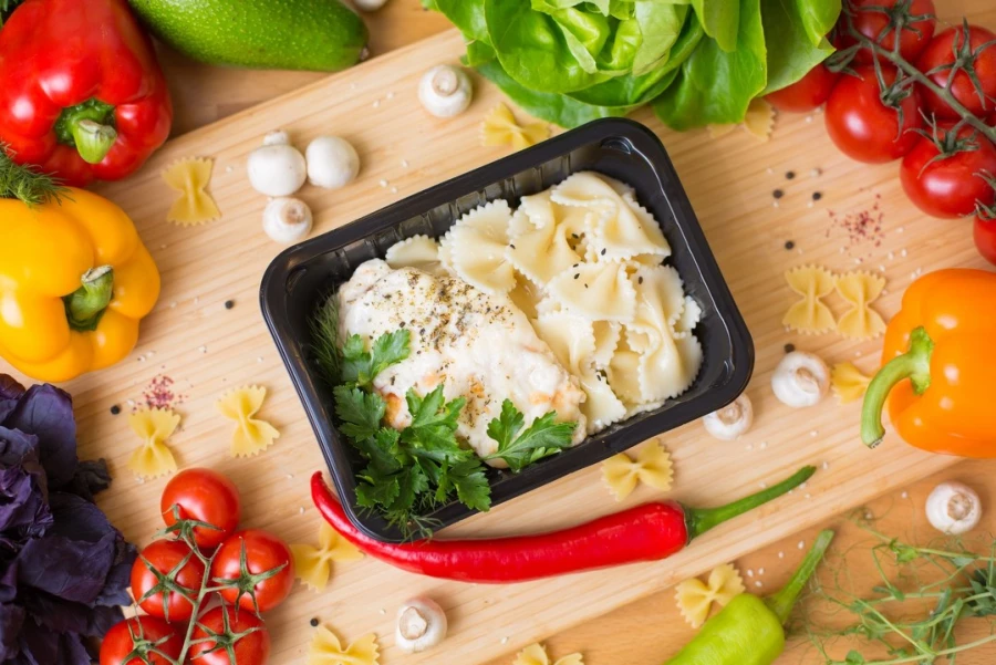 Куриная отбивная с пастой твердых сортов
