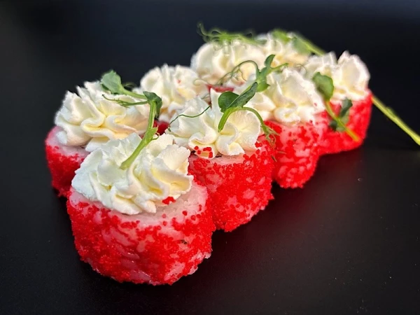 Калифорния с крабом Люкс