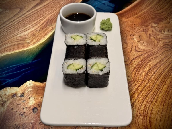 РОЛЛ ОГУРЕЦ