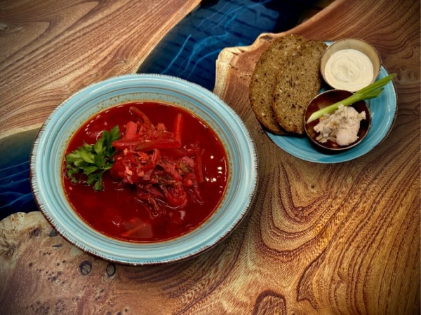 Борщ знатный