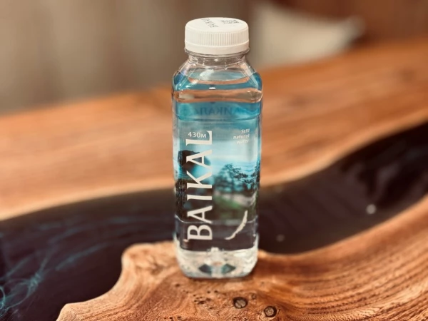 Вода без газа