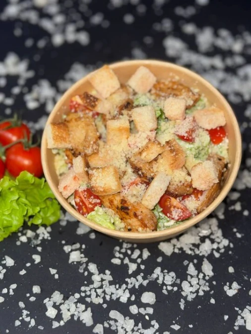 Цезарь с курицей