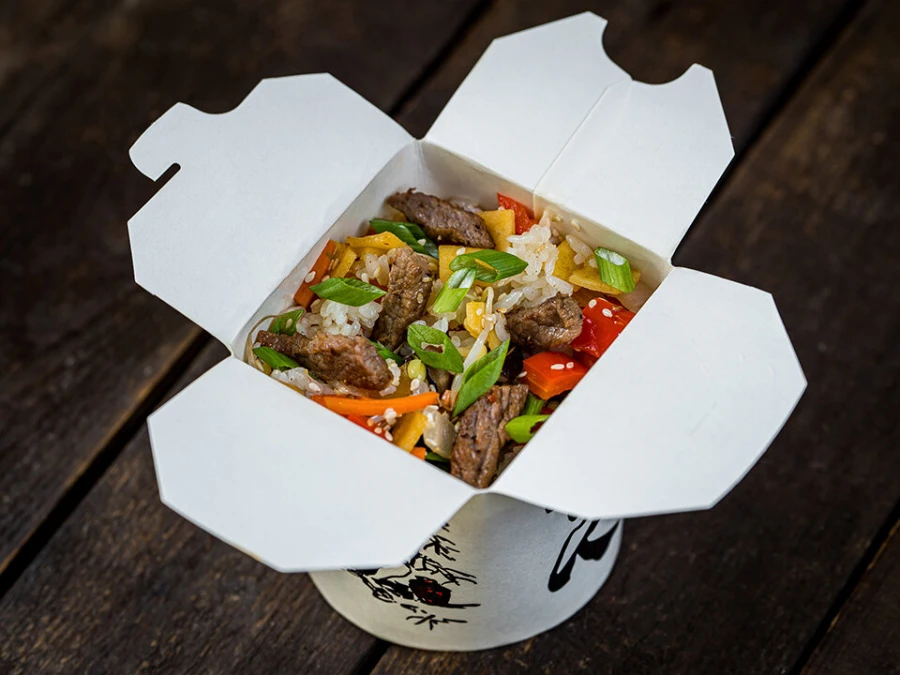 Wok  рис курица копченая  с беконом