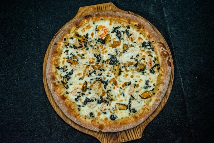 Морская пицца