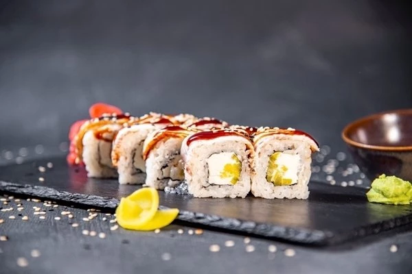 Унаги Урамаки