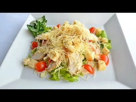 Цезарь с куриным филе
