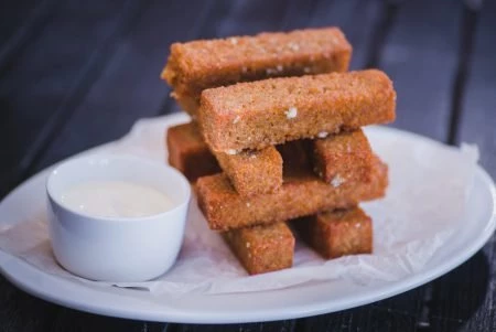 Гренки чесночные