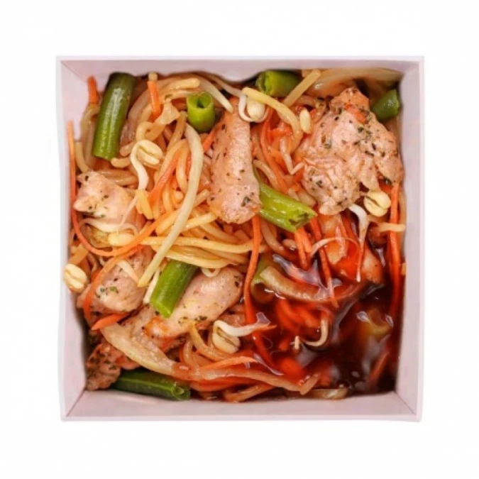  Пшеничная лапша с курицей и ананасами