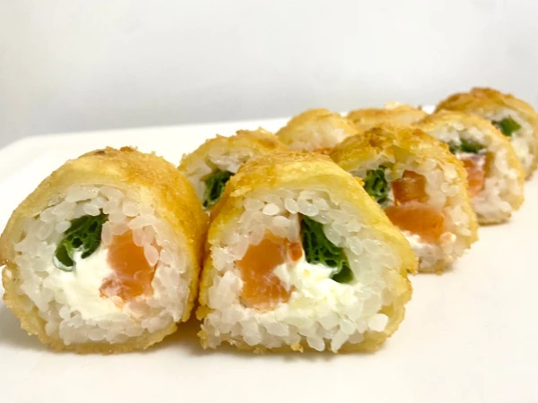 Харумаки с лососем Мини