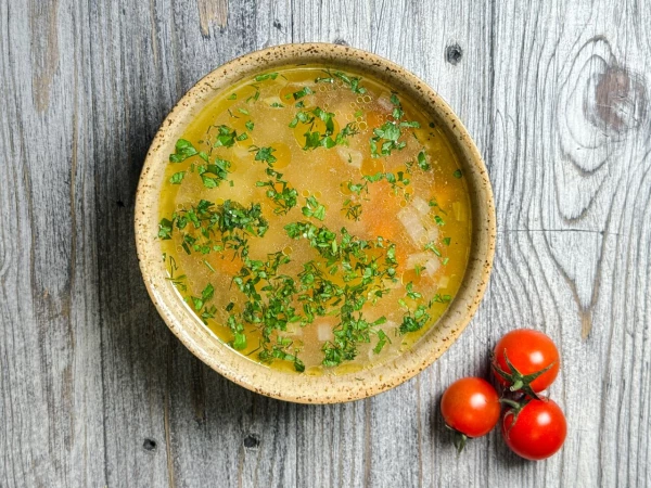 Уха с двумя видами рыб