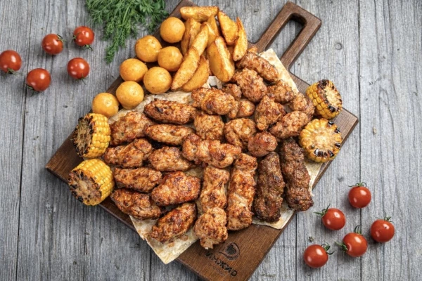 Большой сет на компанию ИНЖИР