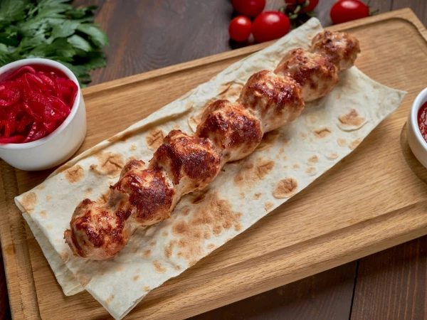 Люля кебаб из курицы- ИНЖИР