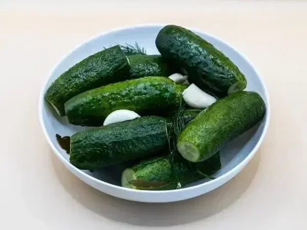 Огурцы малосольные 200гр