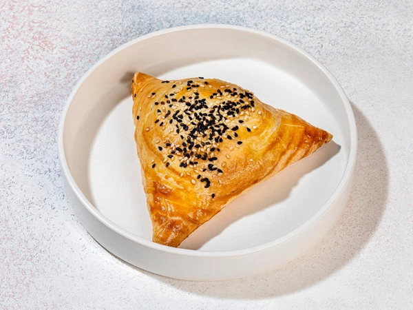 Самса с картофель и грибами