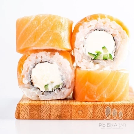 Ролл Филадельфия с огурцом