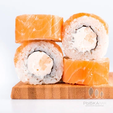 Ролл Филадельфия с яблоком