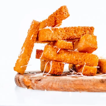 Гренки с чесночным соусом