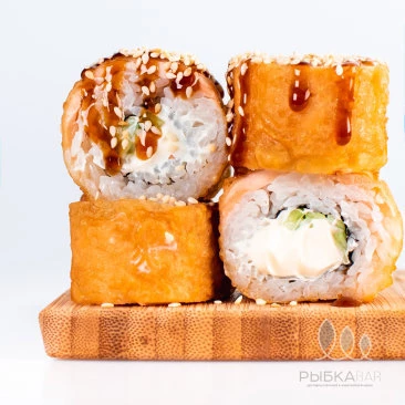 Ролл Филадельфия с огурцом Хот