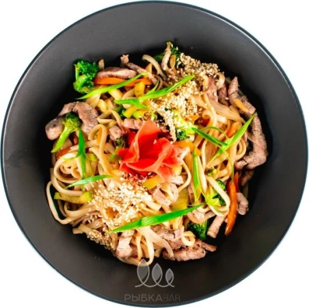 Лапша удон со свининой